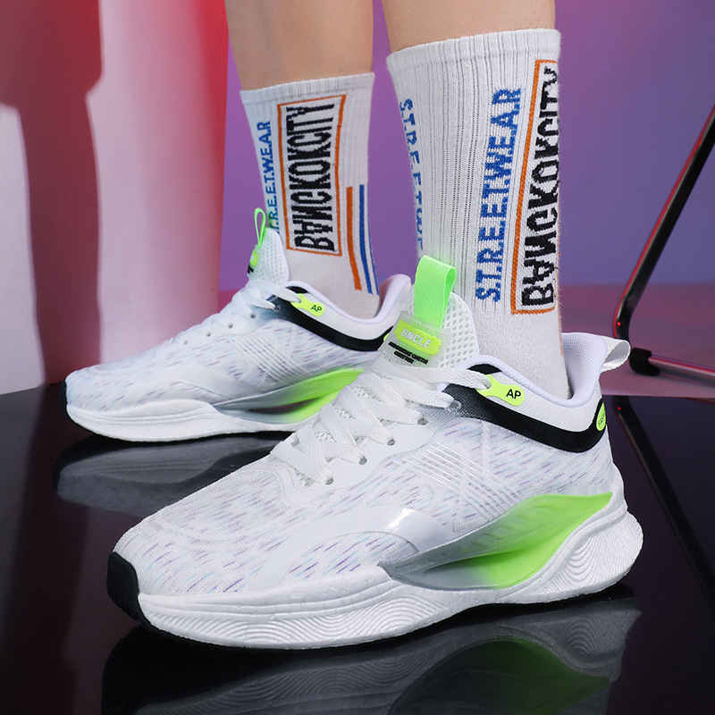 Custom Footwear缩略图 Custom Footwear缩略图